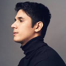 CHRIS LEONARDO (@iamchrisleonardo) • Instagram photos and videos