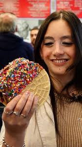 Malik Morris's Instagram, Twitter & Facebook