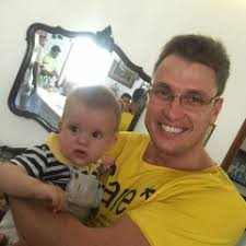 Stream All About Showtek music