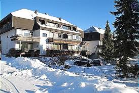 Baiata in montagna breve soggiorno o weekend. Appartamenti Per Il Capodanno In Montagna Bungalow Net