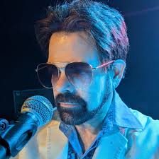 Thompson Twins' Tom Bailey