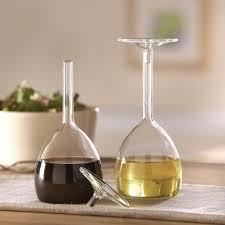Essig Olspender Die Aussehen Wie Weinglaser Wine Gadgets Wine Gifts Wine Decanter