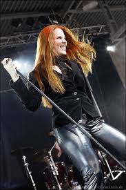 Pin De Dean Surkan En Music Simone Simons Chica De Metal Chicas Metaleras