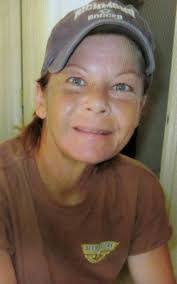 Dee Webster's Instagram, Twitter & Facebook