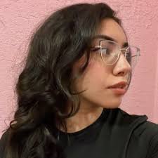 Valery Martinez 🍒 (@Valery__MS)