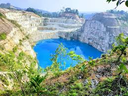 Tasikmalaya regency (pronounced ˈtasɪʔməˈlaja) (indonesian: Tasik Biru Kangkar Pulai Malaysia Welcomes You