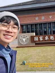 🌟 Meet Joel Ong (@joelongys) from @nus.cde.sg who spent his winter abroad  in China at @zhejianguniversity last year 🌏 “I was unsure of what to  expect while applying for this winter programme.