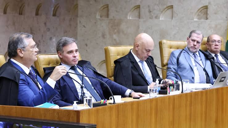 Mendonça x "Gilmarlândia": o embate de forças no STF