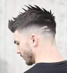 Tendances Europeennes De La Coupe De Cheveux Cheveux Masculins Haircuts For Men Mens Hairstyles Cool Hairstyles For Men