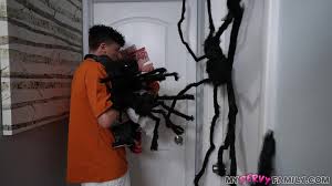 Hardcore family 825 video