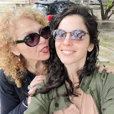 Silvia Abraham (@silviaabraham4) • Instagram फ़ोटो और वीडियो