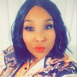 Ashley Huling's Instagram, Twitter & Facebook