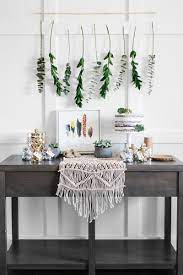 There are 17608 animal baby shower decorations for sale on etsy and they cost 18 28 on average. Adorable And Unique Safari Baby Shower Ideas On Love The Day