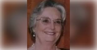 Debbie Bernier's Instagram, Twitter & Facebook