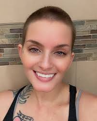 Danielle "Dani" Amanda Holland Obituary November 4, 2025