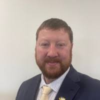 900+ profilů „Marner“