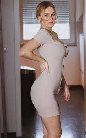 Chrissy Porn Pic - EPORNER