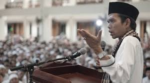 Kumpulan ceramah singkat beserta nama penceramahnya. 15 Contoh Ceramah Singkat Dengan Berbagai Tema