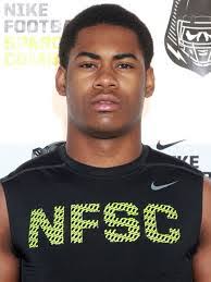 Derrick Dick's Instagram, Twitter & Facebook