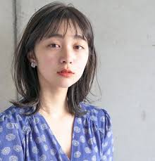 ぱっつん前髪に似合う髪型とは セット アレンジでキマるヘアスタイル特集 folk 前髪なし ショートボブ ヘアスタイル ボブ 丸顔 髪型