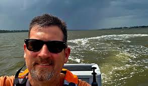 Nice to see this, I never understood why people feel necessary to take  their dog to a restaurant.... Thanks Hub..