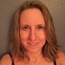 Dana Runge's Instagram, Twitter & Facebook