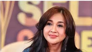 Citra kirana rianti kaleidoskop 2020 deretan artis yang menyandang status sebagai ibu di tahun ini. Deretan Artis Indonesia Yang Meninggal Dunia Sepanjang Ramadhan