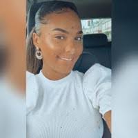 Aisha Smith's Instagram, Twitter & Facebook