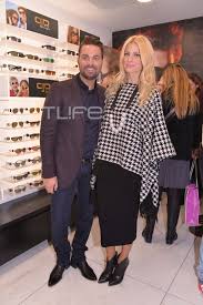 Περιεργα 30 μαρτίου 2018, 16:04. O Hlias Brettos Sto Tlife Gia Ton Xwrismo Toy Apo Thn Eyaggelia Arabanh