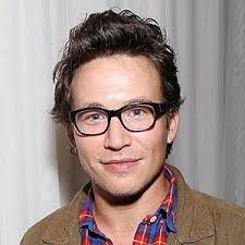 He played tim taylor's second son, randy, but later left the show to focus on academics. Jonathan Taylor Thomas Bio Affair Single Net Worth Ethnicity Salary Age Nationality Height Actor Dircetor