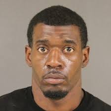 UPDATE: They have been captured. Two inmates have escaped from the Hinds  County Work Center. Hinds County Sheriff Tyree Jones said deputies are  searching for Anthony Peavy and Frisco Lyons. 📸: Hinds