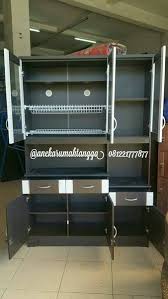 Cocok banget diterapkan pada rumah yang dapurnya lebar dan … Jual Lemari Piring Rak Piring Kitchen Set Minimalis Putih Hitam Murah Kaca Di Lapak Toko Windy Bukalapak