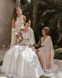 White Floral And Pearl Bridal Lehenga Seema Gujral White Indian Wedding Dress Indian Wedding Dress Bridal Lehenga Wedding Dress Body Type