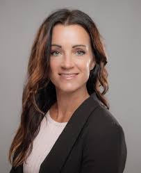 Angela Penney's Instagram, Twitter & Facebook