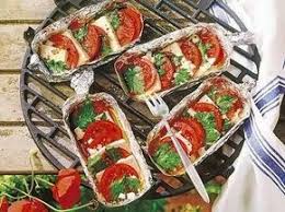 Tomaten Feta Pfanne Vom Grill Superschnelles Rezept Rezept Rezepte Gemuse Grillen Rezepte Gegrilltes Essen
