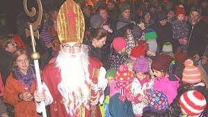 25 Arnbrucker Weihnachtsmarkt Zauberhaftes Markttreiben Am Dorfplatz