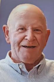 Sean Darcy's Instagram, Twitter & Facebook