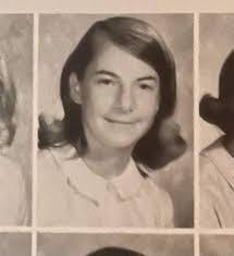 Melissa Schatz's Instagram, Twitter & Facebook