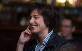 Určitě bychom byli proti tomu zemskému uspořádání, protože by se zbytečně živily nacionalismy a ve skutečnosti by nakonec moravské kraje bojovaly s českými a češi s moraváky a slezany a bylo by to úplně nesmyslný. Zaprsi A Zeleni Vyrostou Matej Stropnicky Uznava Ze Kampan Byla Nuda Pry Ho Strana Drzela Za Krajske Listy Cz