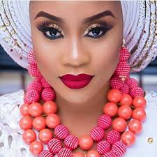 Let's achieve an intense looking Makeup look through easy steps! On this  journey, sometimes we want to be the greatest at everything, and while  you're in the in-between, you can still create