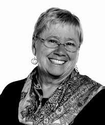 Nicole Catchpole's Instagram, Twitter & Facebook