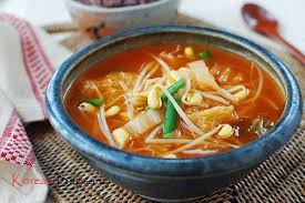 Kimchi Kongnamul Guk Soybean Sprout Soup With Kimchi Recipe Sprout Recipes Recipes Food