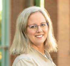 How to Become a Freelance Book Editor