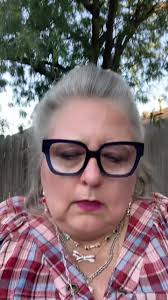 Lisa Gale Thomas (@lisagale666)