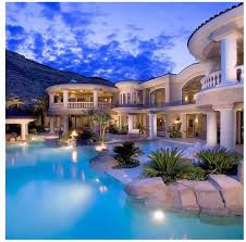 10 Jaw Dropping Pools That Will Make You Want To Take The Plunge Mansions Luxury Pools Dream Pools