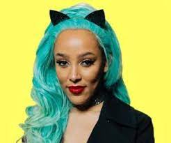 The big celebrity heights database. Female Celebrities Whose Name Starts With D