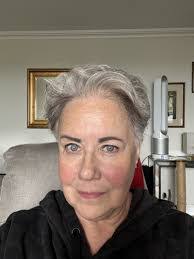 Lori Kaplan's Instagram, Twitter & Facebook