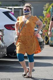 Check spelling or type a new query. Kelly Clarkson Is Seen Out In La After Asking To Be Declared Legally Single Amid Bitter Divorce India A2z