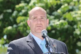 City, State Officials Mark Memorial Day Exercises in Solemn Remembrance