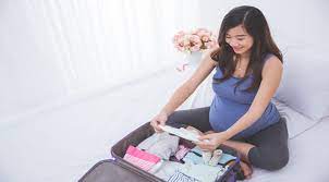 Bukan hanya istri anda yang perlu menyiapkan tas untuk dibawa ke rumah sakit saat persalinan, anda juga perlu persiapan. 7 Perlengkapan Balita Yang Harus Dibawa Saat Liburan